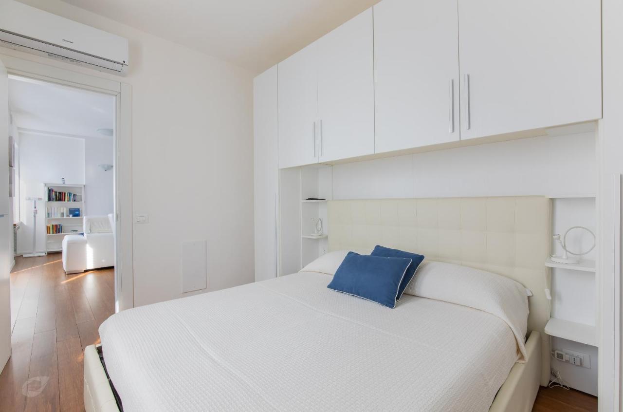 Elena House White Apartment Виареджо Экстерьер фото